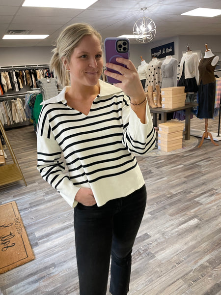 Stripe V-Neck Long Sleeve Sweater - White/Black