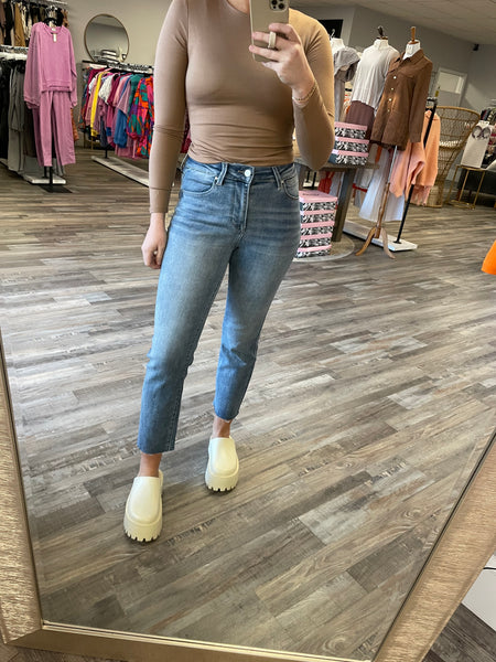 Mid-Rise Straight Cropped Jeans - Medium | Risen Jeans