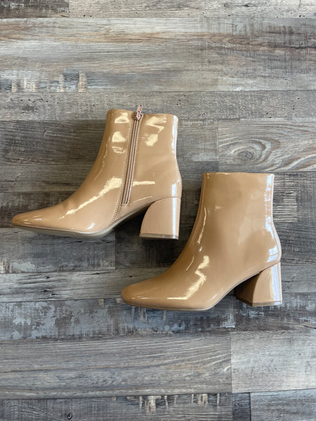 Ultra Shiny Bootie - Camel